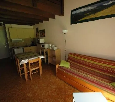 La Grange Du Devezou アパート サン・ジャック・デ・ブラ