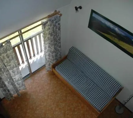 La Grange Du Devezou アパート