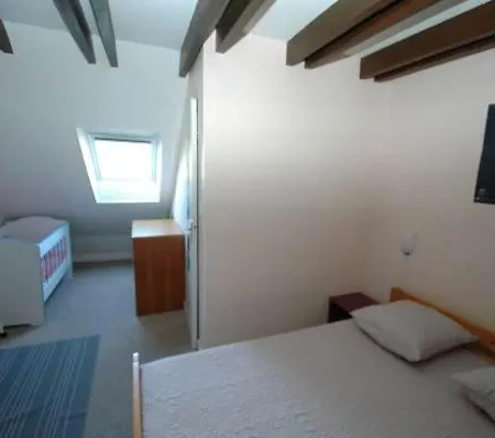 La Grange Du Devezou サン・ジャック・デ・ブラ