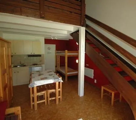 アパート La Grange Du Devezou *